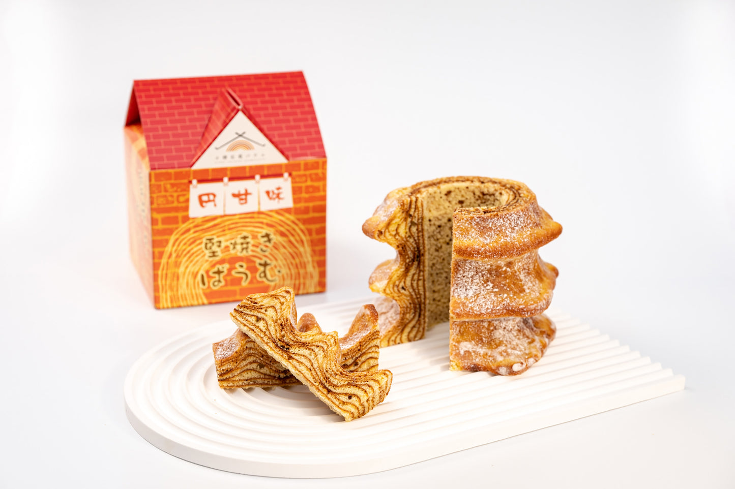 堅焼きバウム (ホール)